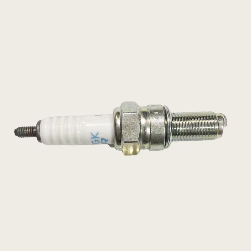 شمعة إشعال أصلية للدراجات النا - مراجعة Motorcycle Spark Plug وسعره